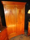 Petite armoire Louis-Philippe, Style Louis-Philippe