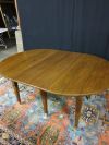Table ronde 6 pieds, Style Restauration